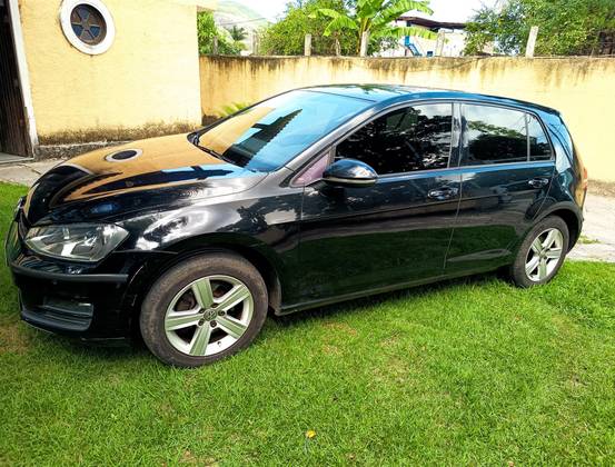 VOLKSWAGEN GOLF 1.4 TSI COMFORTLINE 16V GASOLINA 4P AUTOMÁTICO VOLKSWAGEN GOLF 1.4 TSI COMFORTLINE 16V GASOLINA 4P AUTOMÁTICO